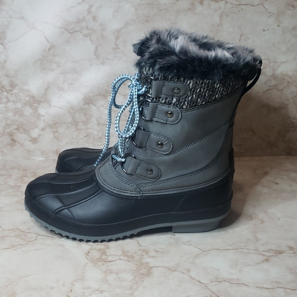 Khombu Stylish Winter Boots with Faux Fur Trim - Picture 4 of 7